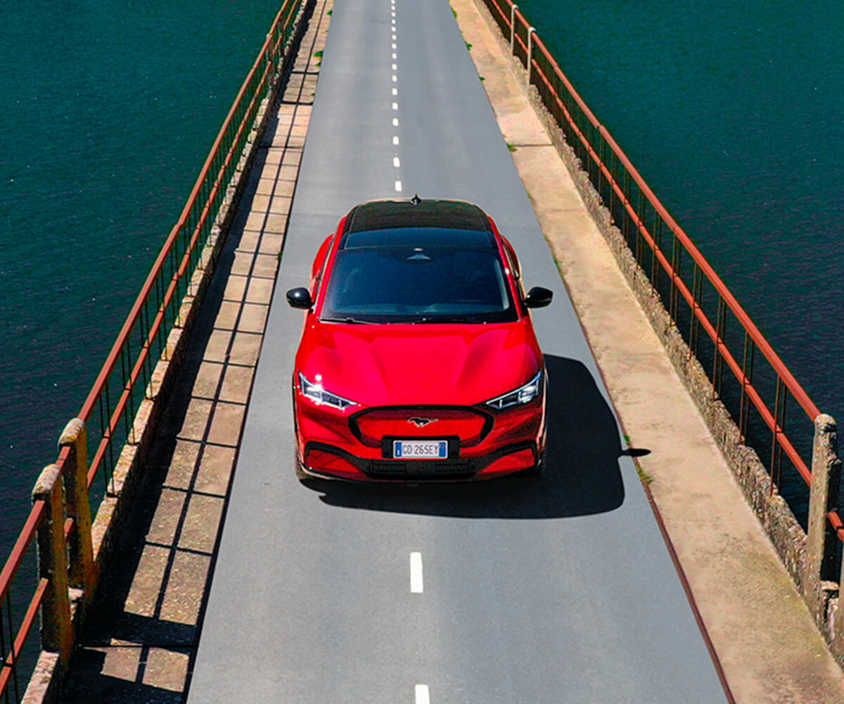 Mustang Mach-E AWD