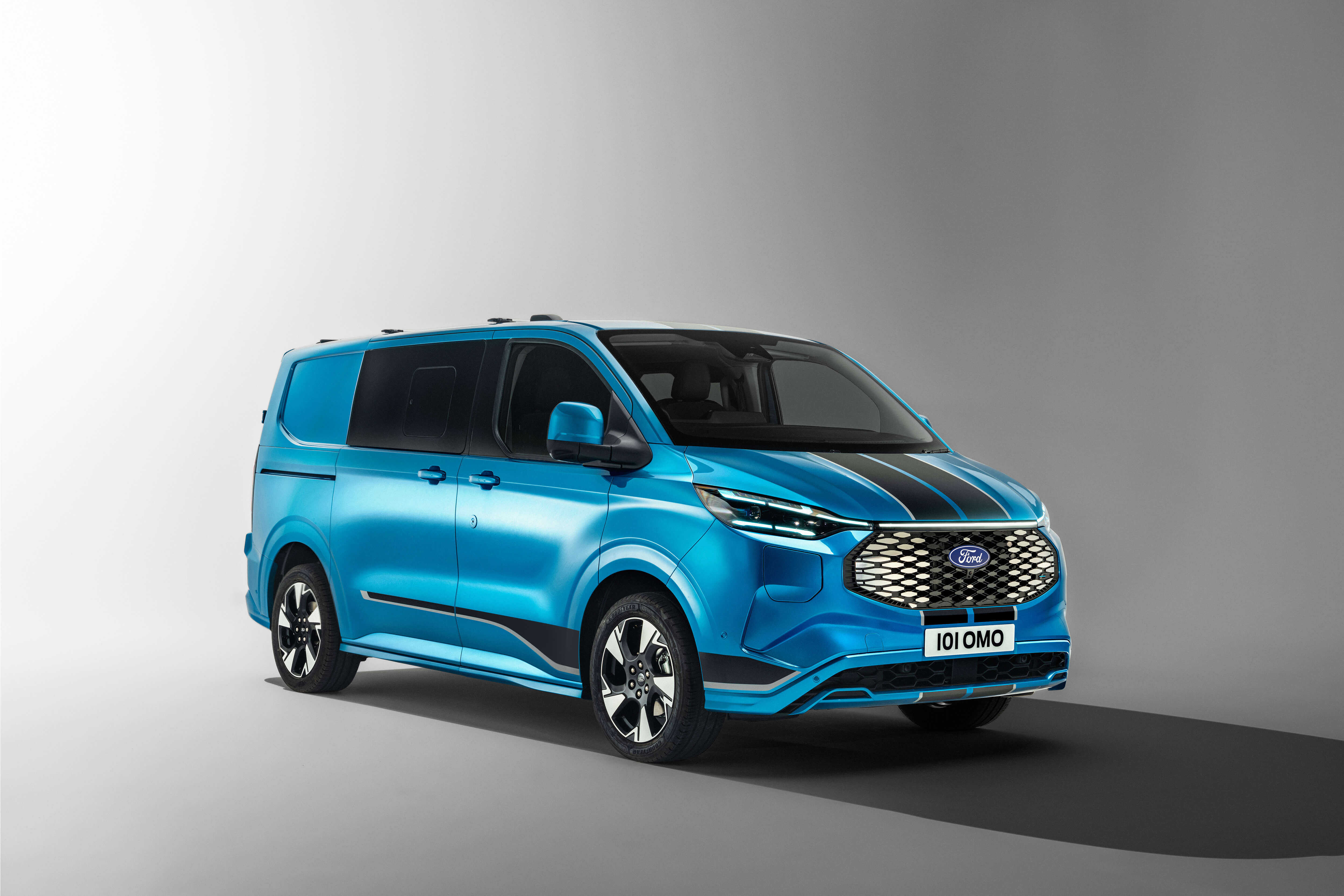 ford e-transit custom pris