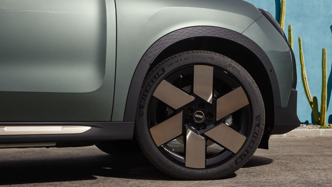 Däck Fälg Mini Countryman Electric